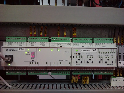 řídící jednotka PLC